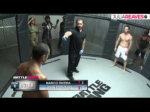 ❤️ Ultimate Fighter rast piştî şerekî di rîngê de keçikek jimare dike ❌ Vîdyoyê seksî li me ❌